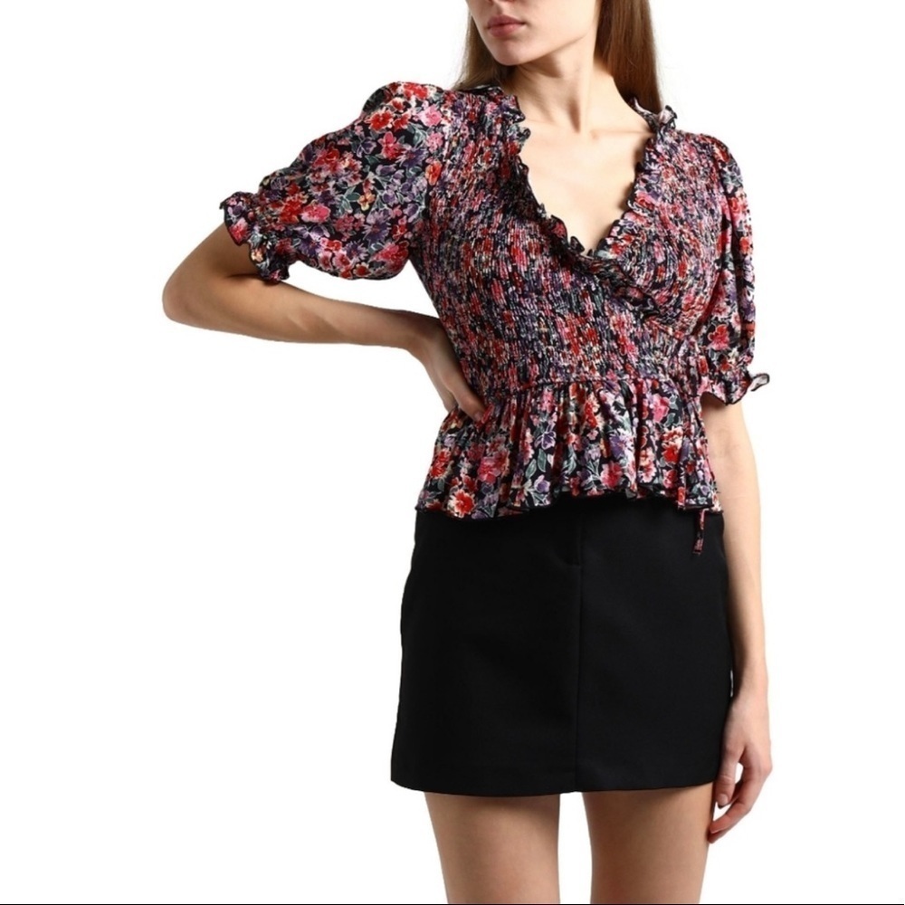 NWT Topshop Floral Smocked Cap Sleeve Wrap Top Size 8